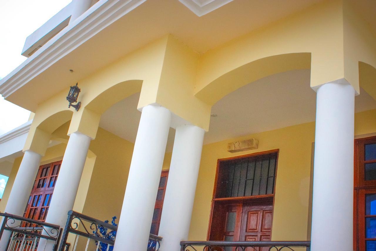 Hillstarh Hotel ดาร์เอสซาลาม ภายนอก รูปภาพ